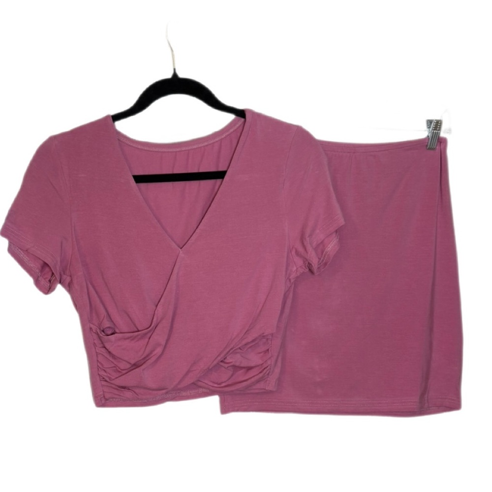 Pink Skirt Set Mini Pullover Crop Top and Mini Skirt with Elastic Waist NWT Med